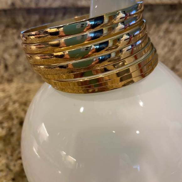 Set of 8 Goldtone Bangle Bracelet - Picture 5 of 8